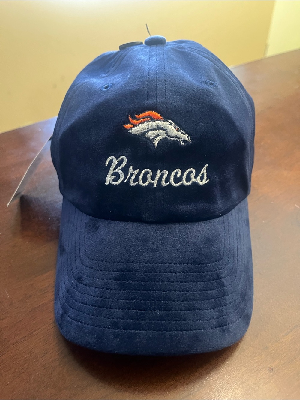 Rare Denver Broncos hat Woman’s 47 brand satin w/embroidered logo nwt🔥
